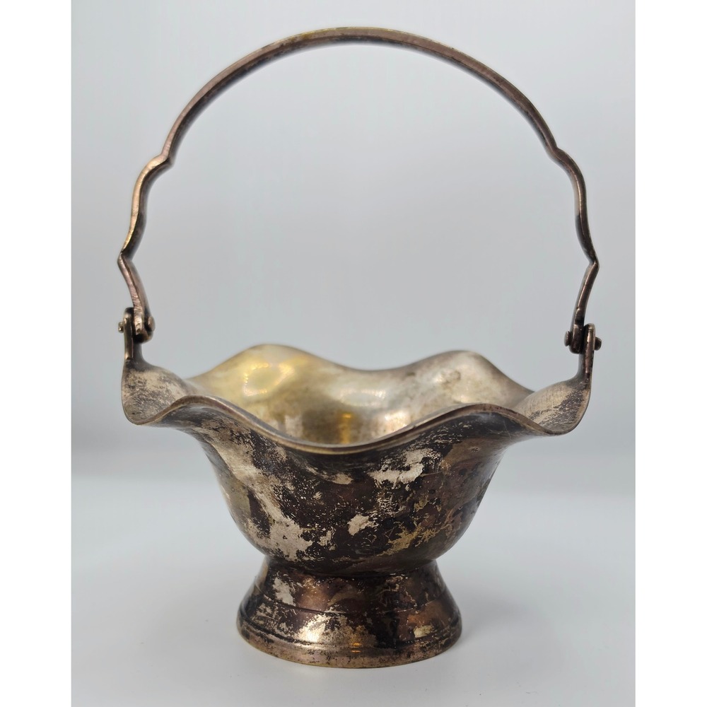 Vintage Silver Tone Metal Scalloped Basket Swing Handle Made in India Patina
